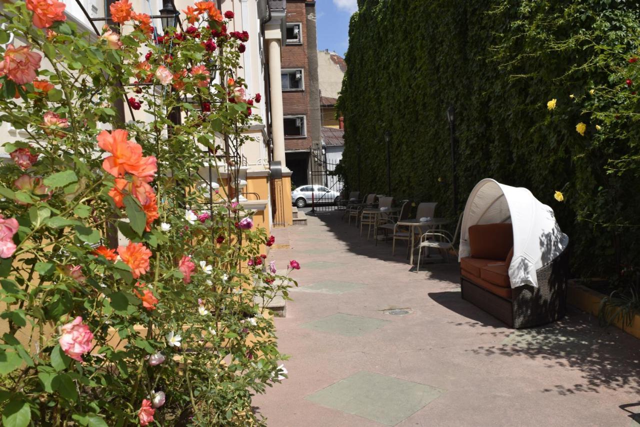 Hotel Michelangelo Bucareste Exterior foto
