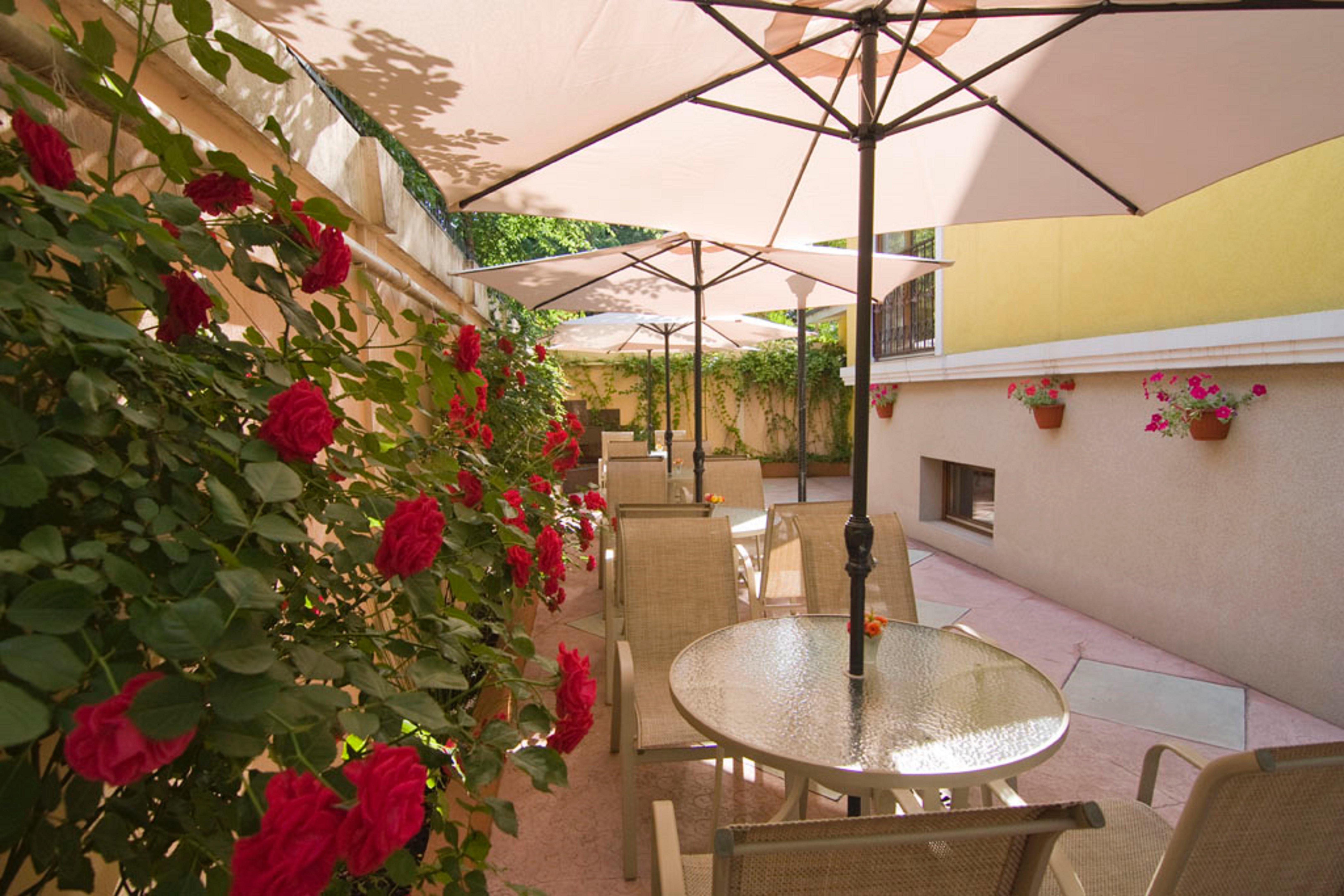 Hotel Michelangelo Bucareste Exterior foto